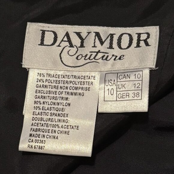 Daymor Couture Black Long Sleeve Lace Illusion Neckline Gown - Size 10 - Picture 2 of 6